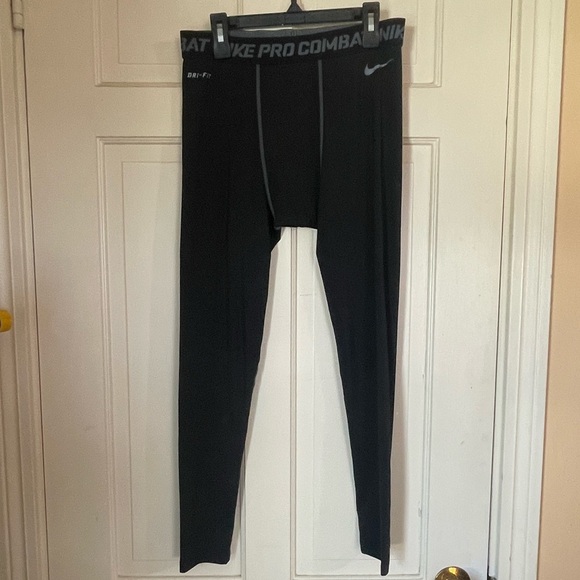 Nike Pro Combat Compression Tights Base Layer Size Large Black Pull On - Picture 1 of 9